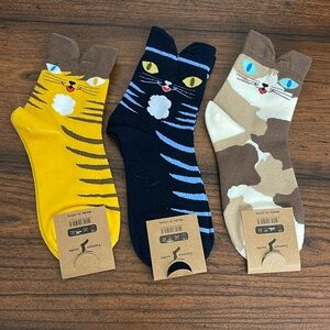 🏕️ 3/$15 Set of (3) Ambielly Socks - Cat / Kitten